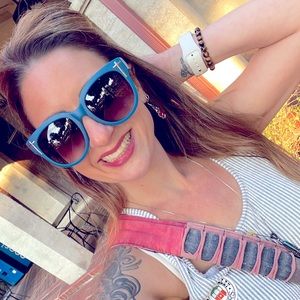 Meet your Posher, Stacey